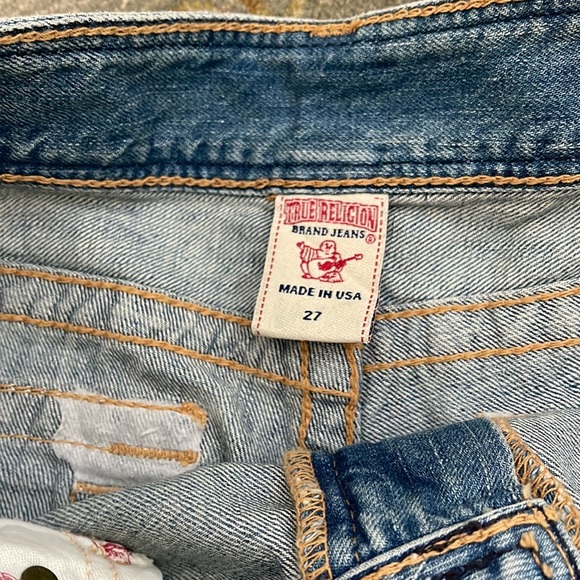 True Religion Brand Jeans Embroidered Joey Shorts - Picture 7 of 11